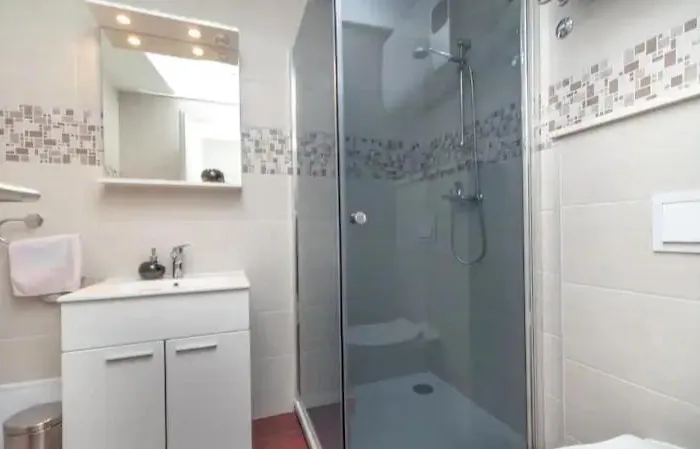 Mimoza * טרוגיר